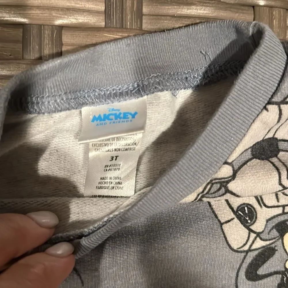 Disney blouse bundle 2 - Picture 4 of 7